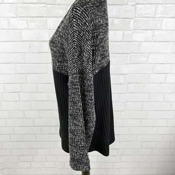 Suzanne Betro Knit Color‎ Block Sweater Size Large - Picture 5 of 10